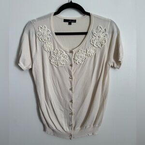 Willi Smith Cream Knit Top Cardigan with Floral Design